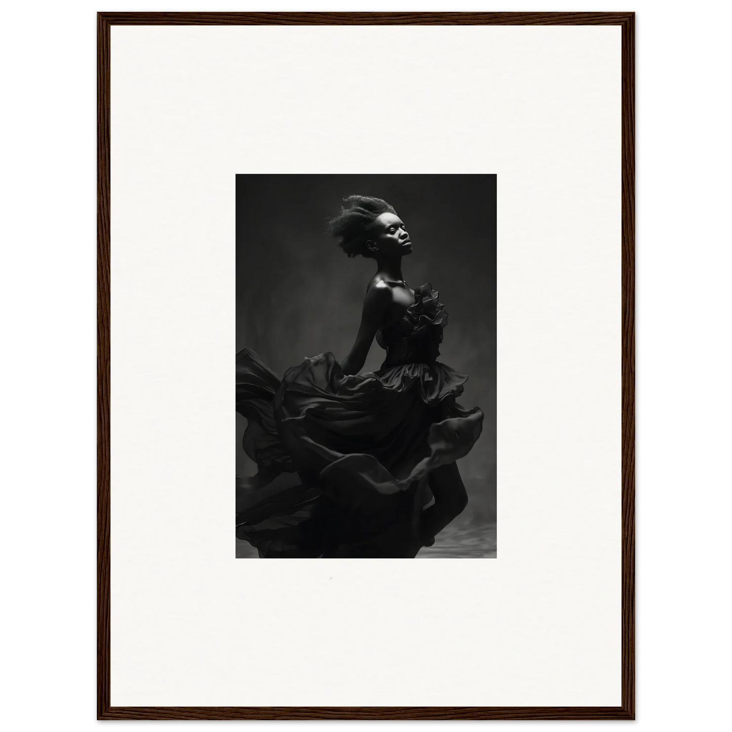 Dramatic black and white shot of Veiled Nigretto Whispers in a flowing dress