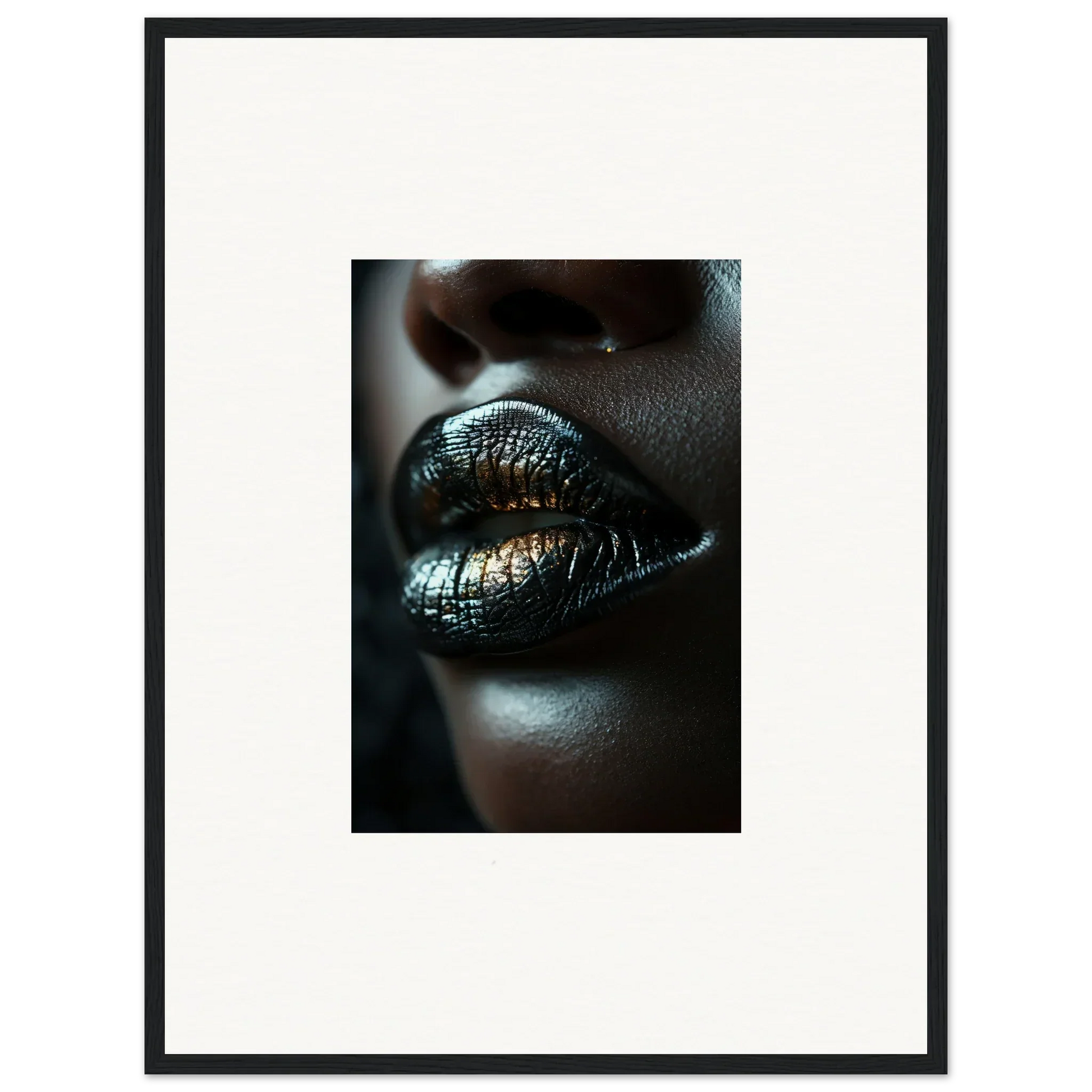 Glossy metallic lips with green and gold finish for Midnight Whispers room decor