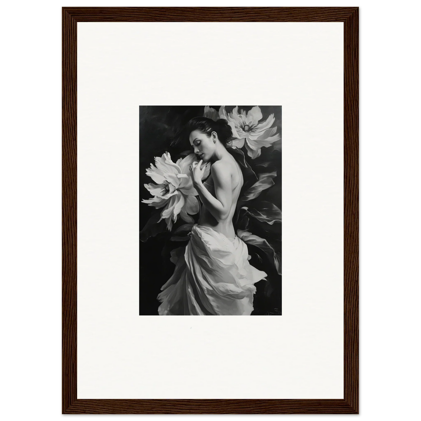 Black and white photo of a woman in a dress, ideal for Mond Apparition room decor