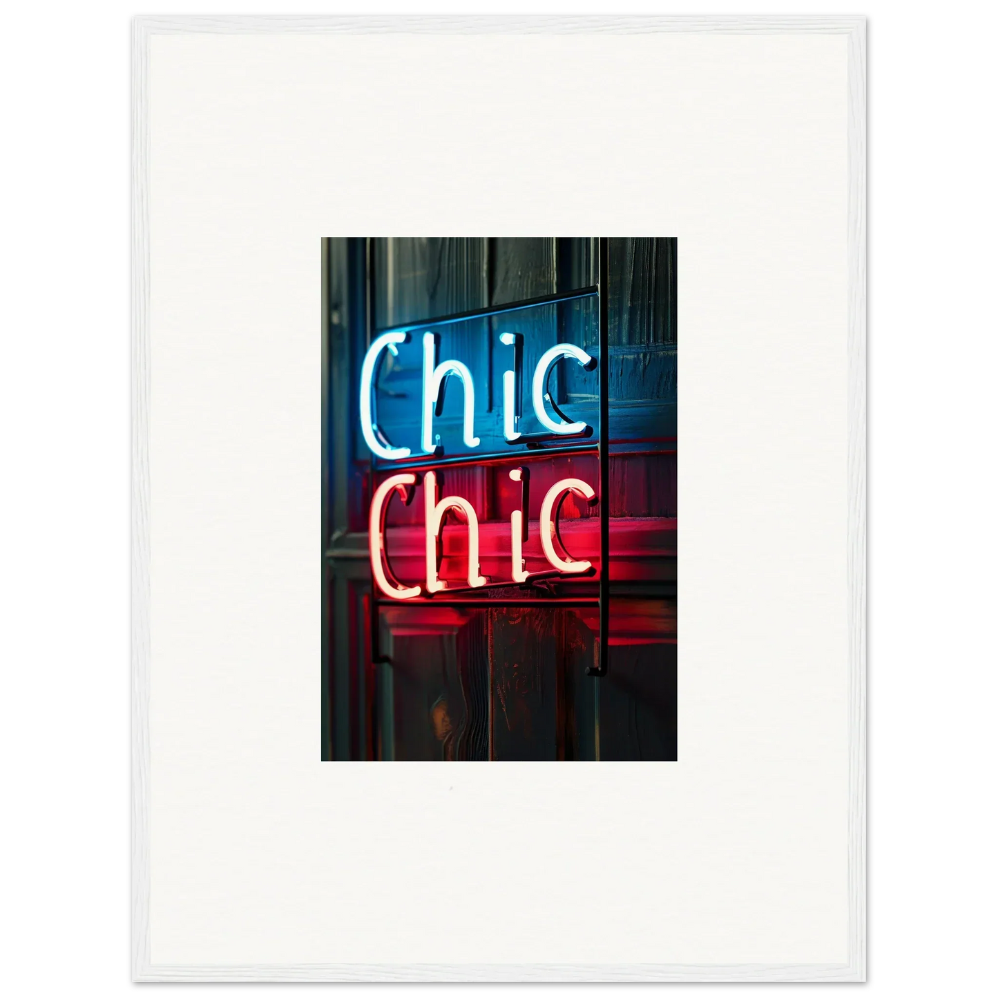 Neon sign Chic Chic in vibrant blue and red for stylish room decor inspiration