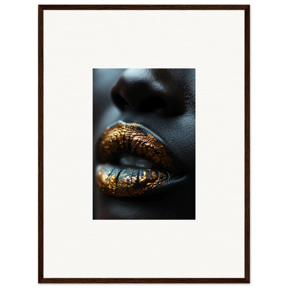 Lips with shimmering gold makeup featuring Aurora’s Gilt Glimmer for stunning decor