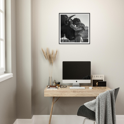 Minimalist wooden desk with iMac, part of Sul T Toreador’s special edition art™ vibe